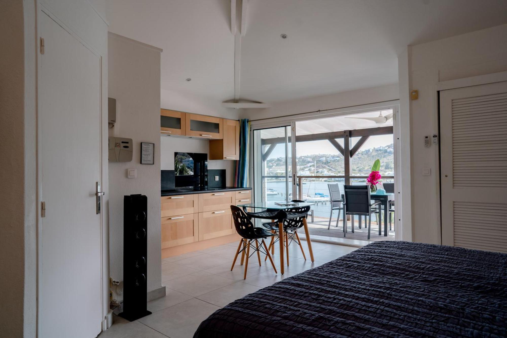 Les Balcons D'Oyster Pond Hotel Quarter of Orleans Bagian luar foto