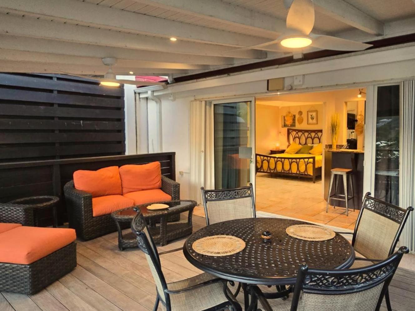 Les Balcons D'Oyster Pond Hotel Quarter of Orleans Bagian luar foto